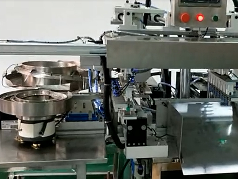 注射器自动组装机：智能医疗造作的关键设备